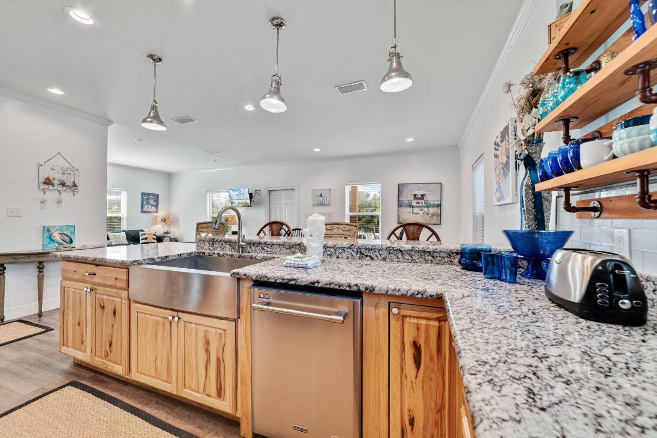Walk To Beach, Secluded, Gazebo With Grill, 1Gig Wifi, Washer And Dryer, Games Gulf Shores Esterno foto
